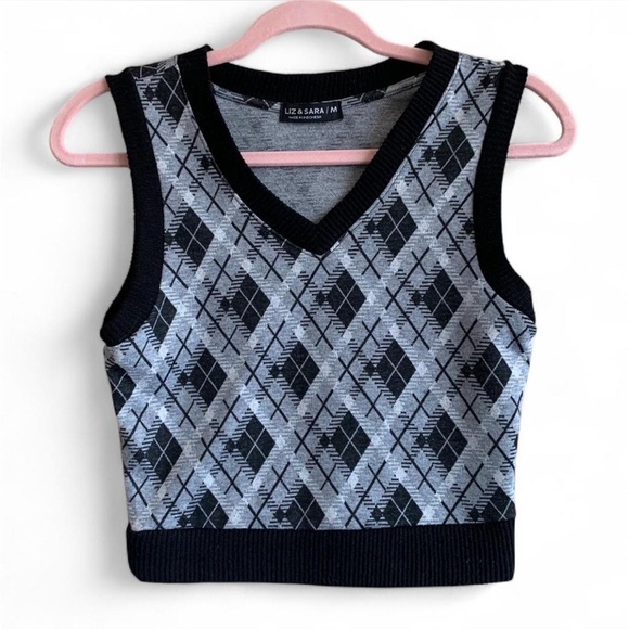Argyle Knit Vest - Black and Gray - Picture 1 of 4